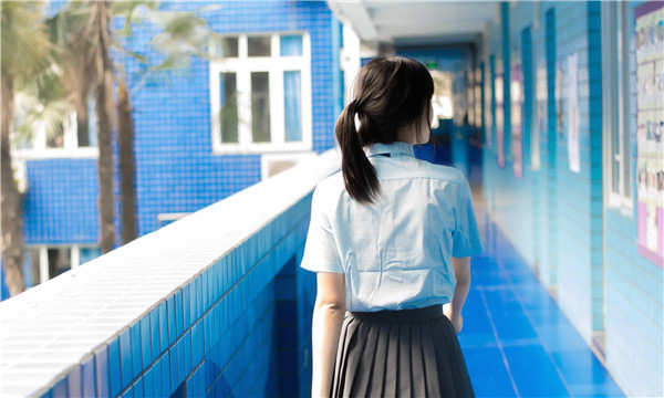 喀喇沁如何找到一个可以帮助我生孩子的女人？